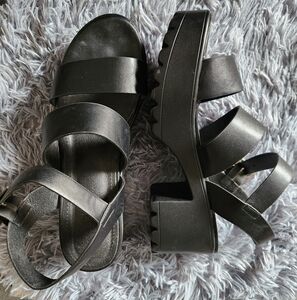 Black Platform Sandals (Size 9)